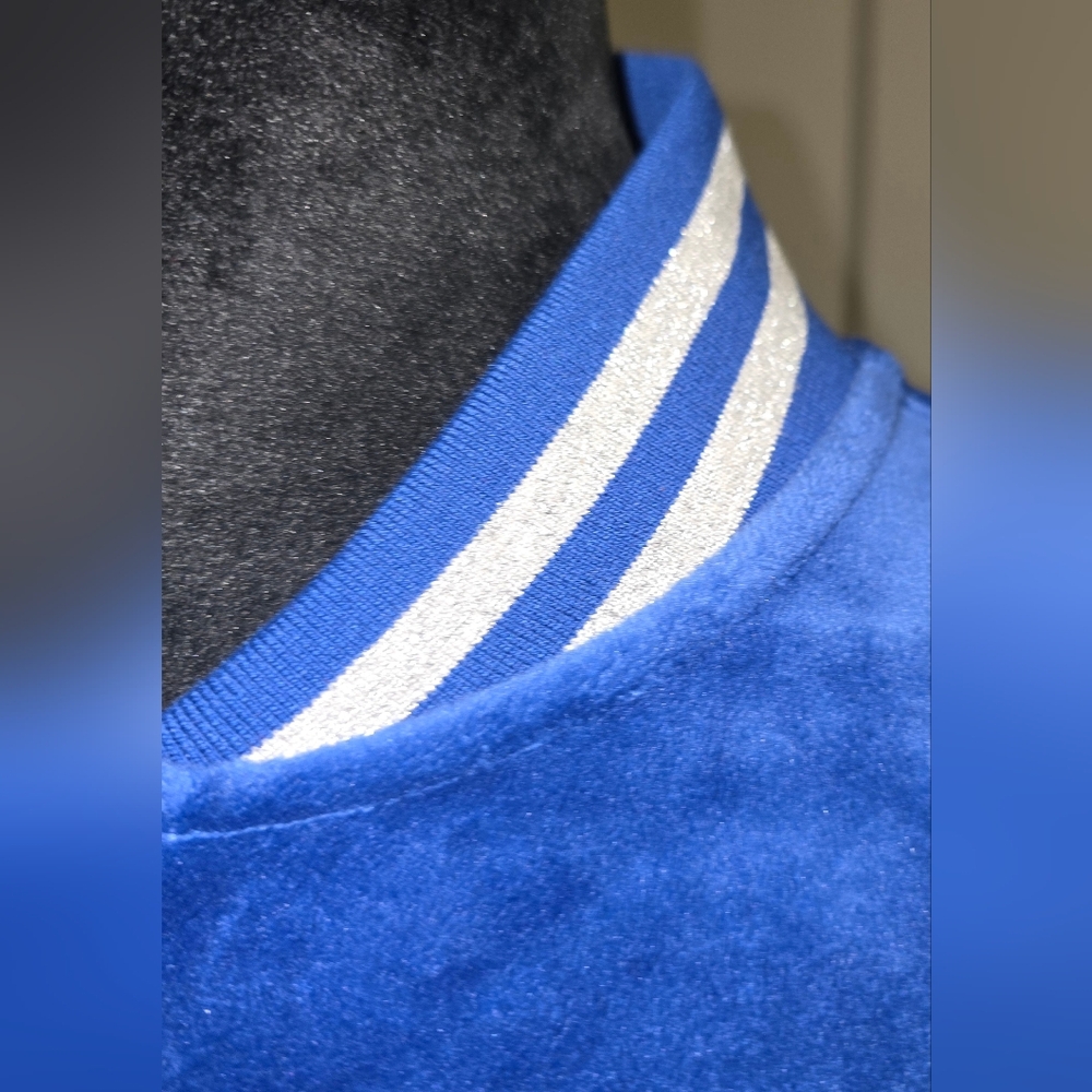XL Kate And Mallory Blue Velour Tracksuit NWOT (F) - Picture 4 of 8